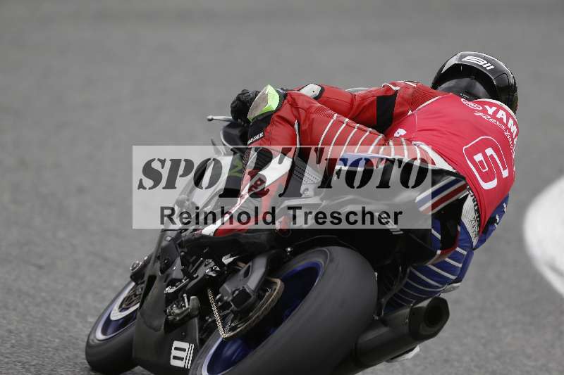 Archiv-2025/02 28.-31.01.2025 Moto Center Thun Jerez/rot-red/811